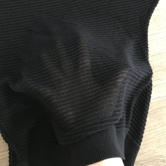 Express Mesh Top - Picture 4 of 4